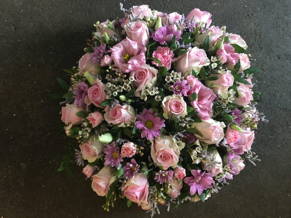 Our skilled florists at Make Their Day Flowers in Cheltenham can make any shape, colour and style you feel would best represent the deceased. Funeral flowers Cheltenham, Gloucestershire.